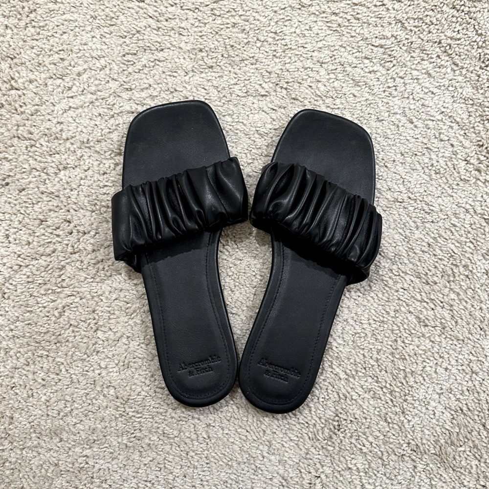 Abercrombie & Fitch Women’s Sandals